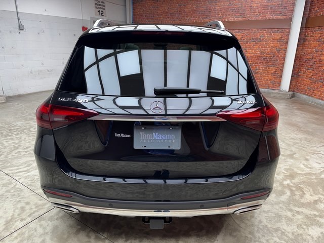 2026 Mercedes Benz GLE 450 4MATIC photo 3