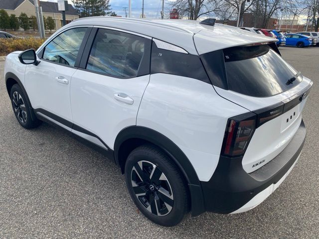 2026 Nissan Kicks SV photo 3