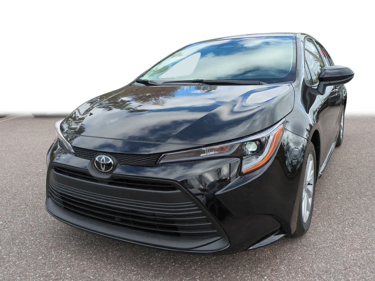 2026 Toyota Corolla LE's photo