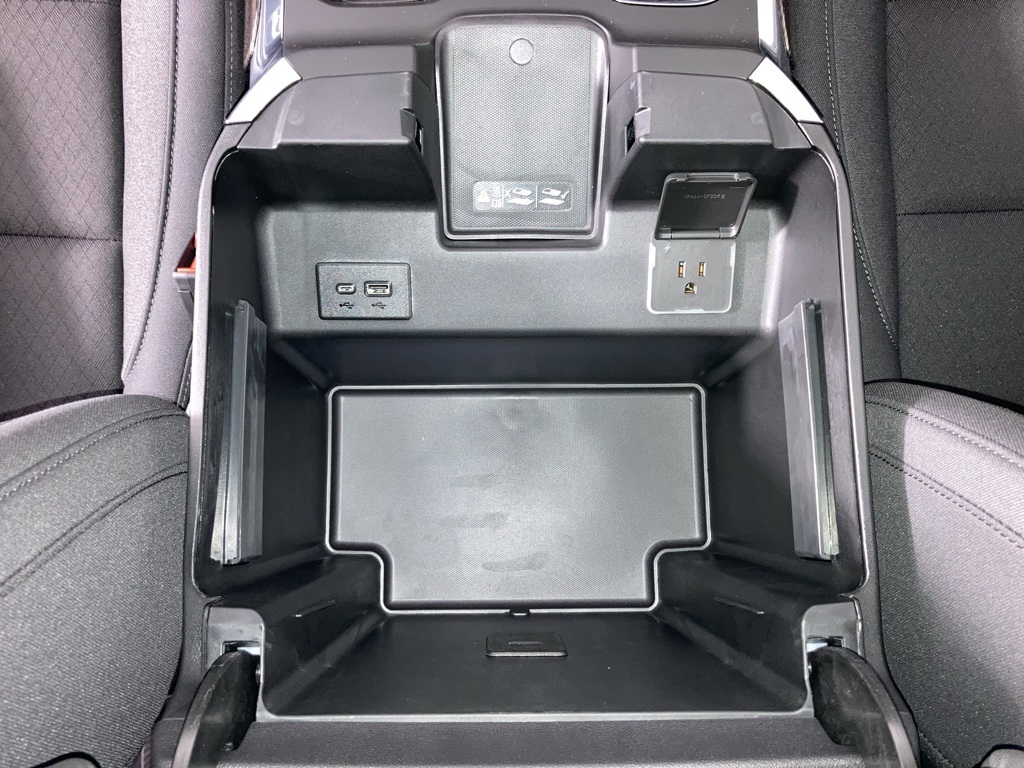 2026 Chevrolet Silverado 1500 RST photo 10