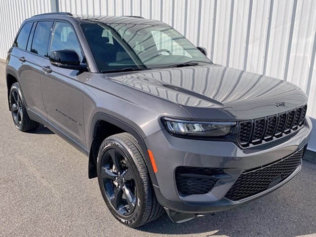2024 Jeep Grand Cherokee Altitude X photo 3