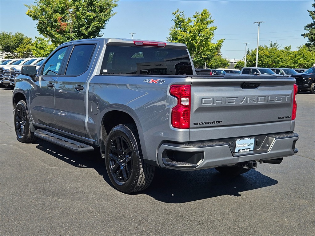 2024 Chevrolet Silverado 1500 Custom photo 4
