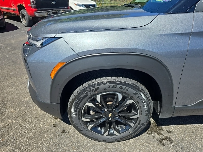 2022 Chevrolet Trailblazer LT photo 9