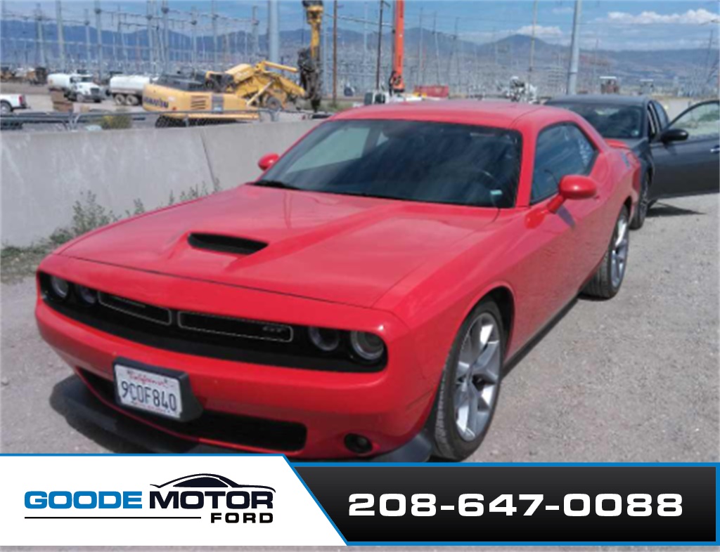 2022 Dodge Challenger GT photo 14