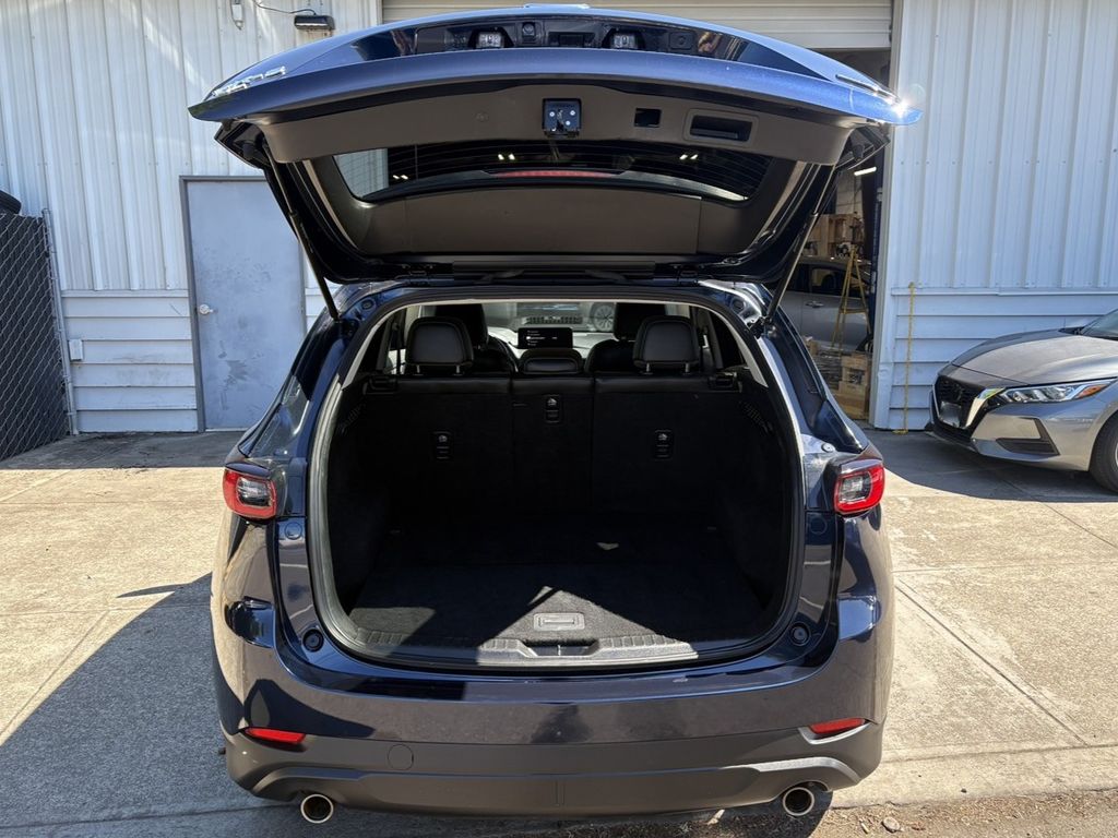 2022 Mazda CX-5 2.5 S Premium photo 9