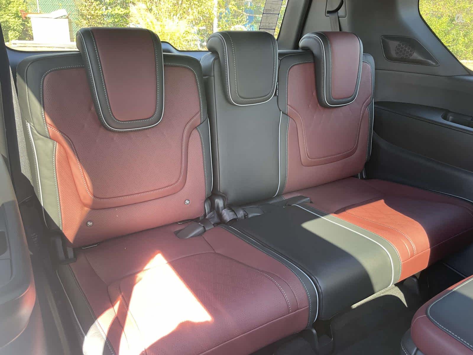 2026 Infiniti QX80 photo 15