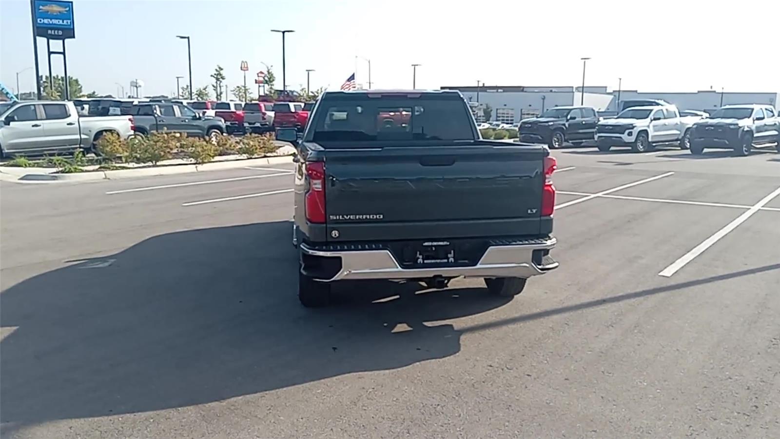 2026 Chevrolet Silverado 1500 LT photo 2