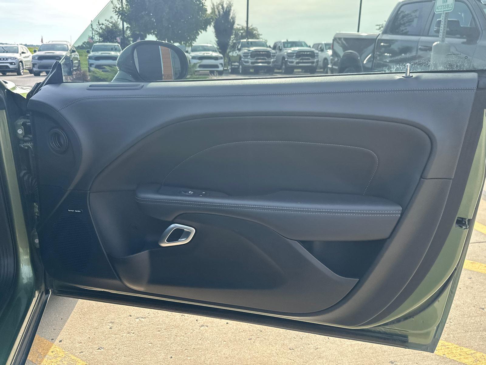 2023 Dodge Challenger R/T photo 26