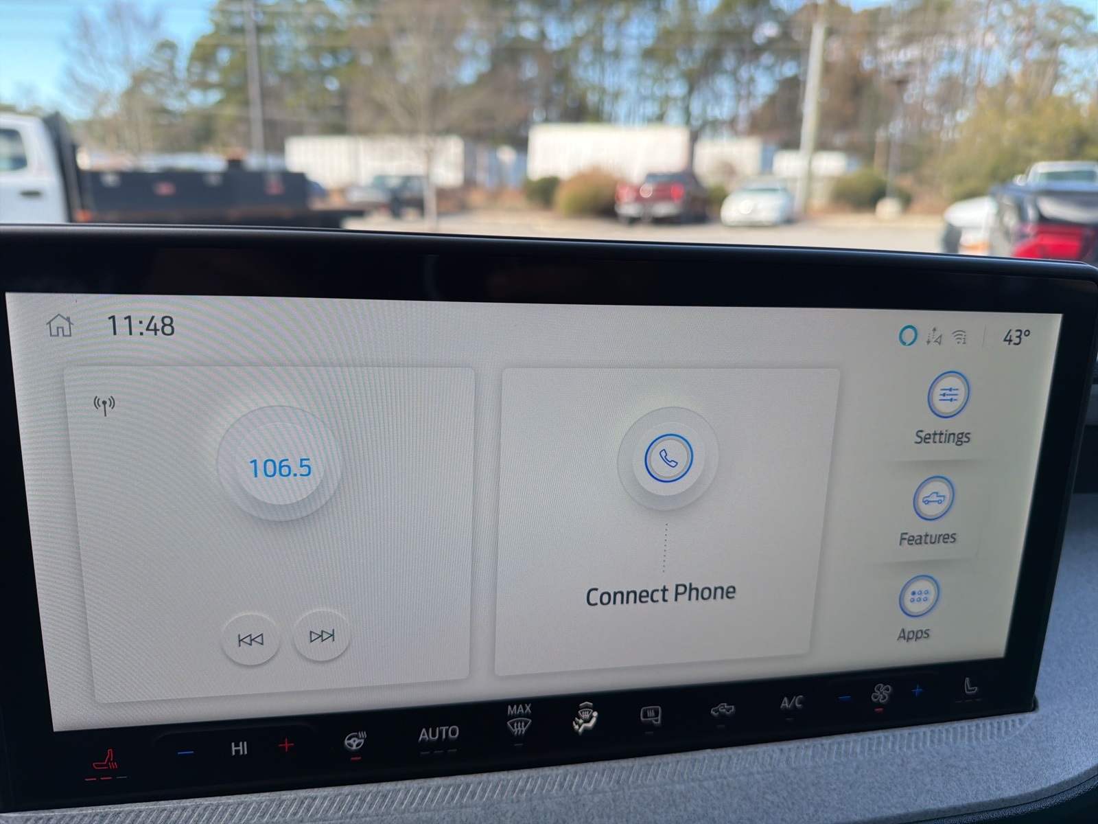 2025 Ford Maverick XLT photo 3