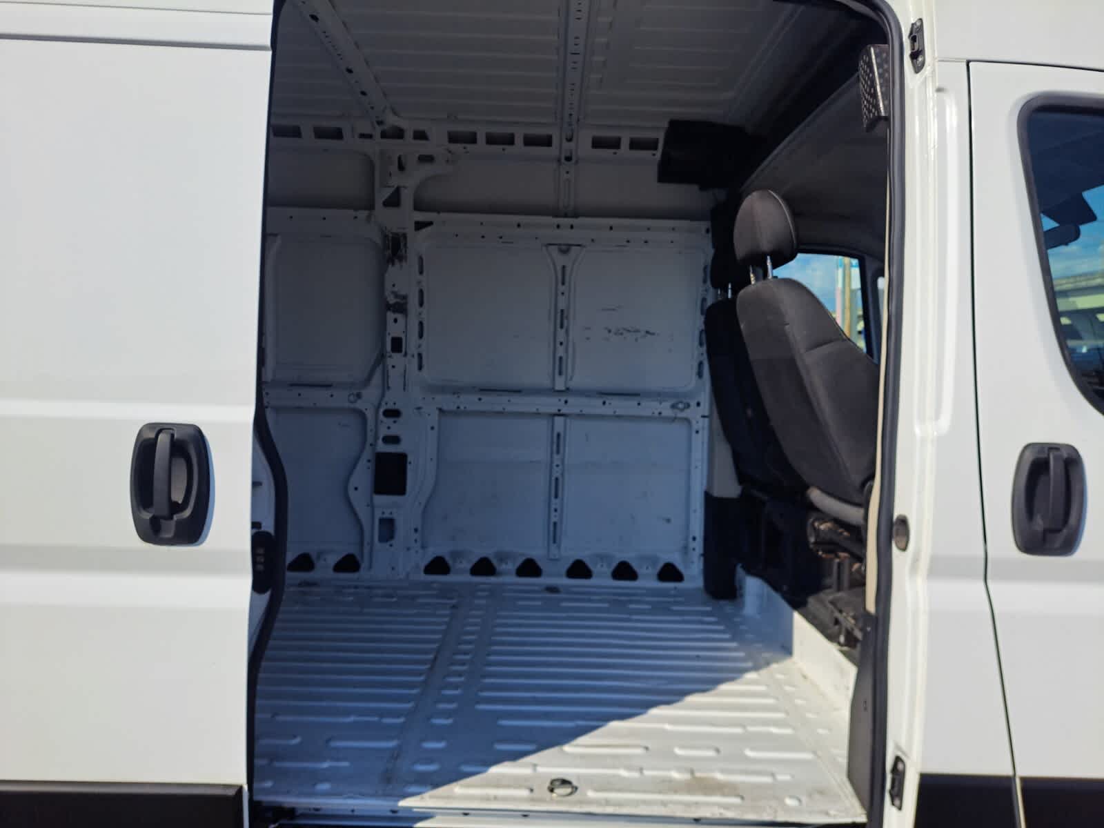2020 Ram ProMaster 3500 photo 19