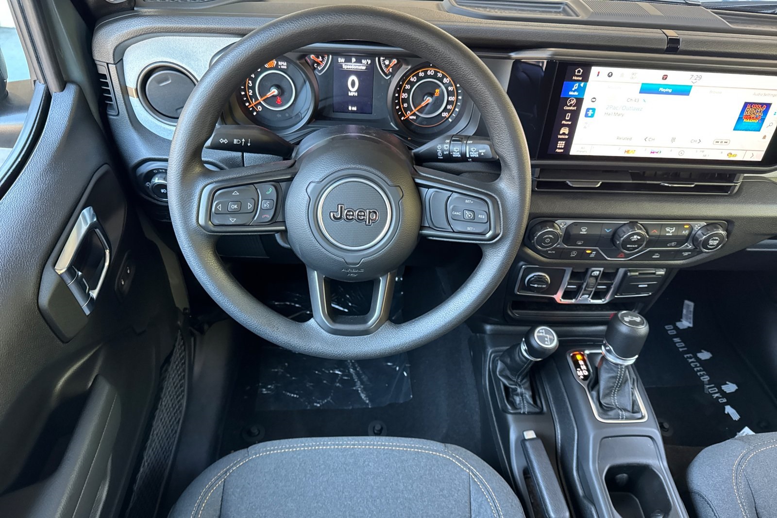 2025 Jeep Wrangler Sport photo 13