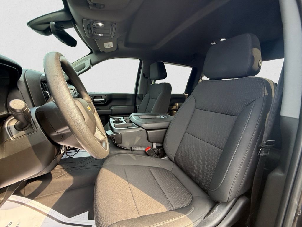 2021 Chevrolet Silverado 2500HD Custom photo 7