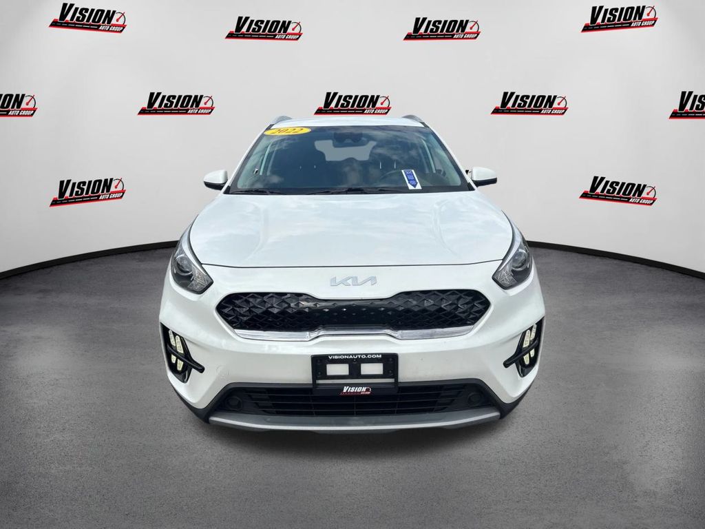 Used 2022 Kia Niro LXS with VIN KNDCB3LC5N5534443 for sale in Canandaigua, NY