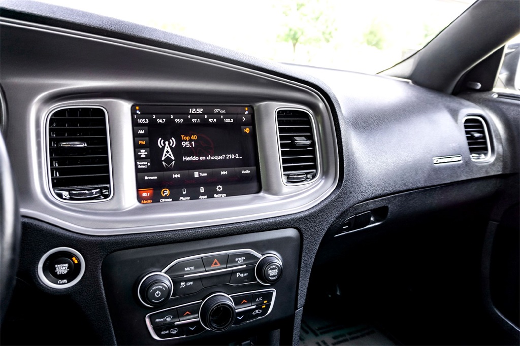 2023 Dodge Charger SXT photo 21