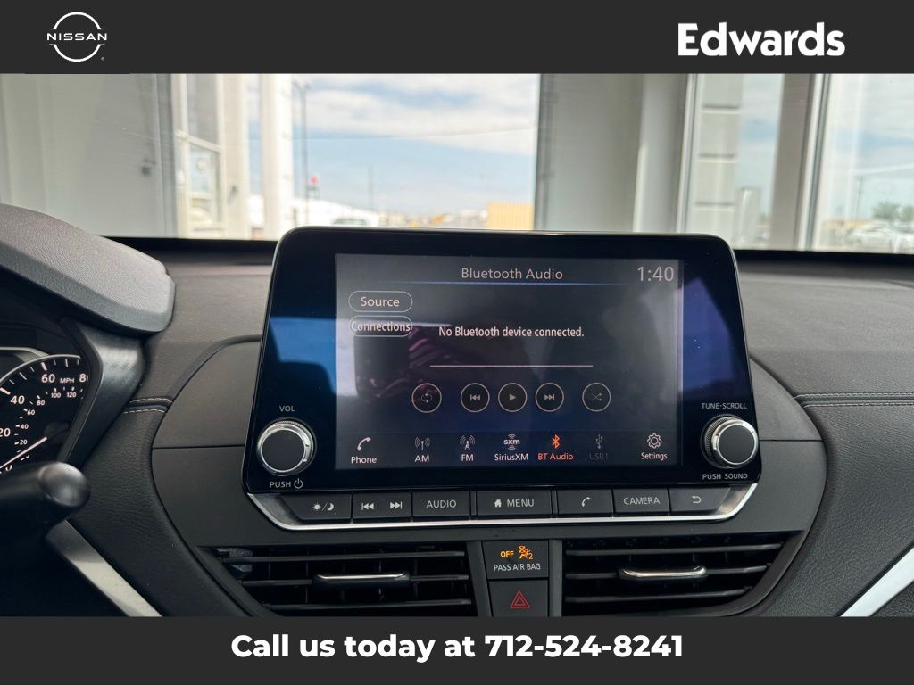 2022 Nissan Altima 2.5 SV photo 25