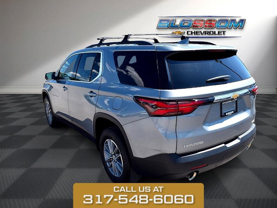 2023 Chevrolet Traverse Cloth photo 5