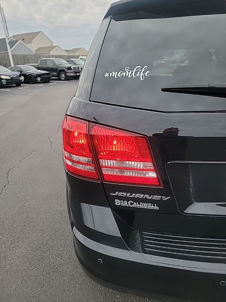 2020 Dodge Journey SE photo 4