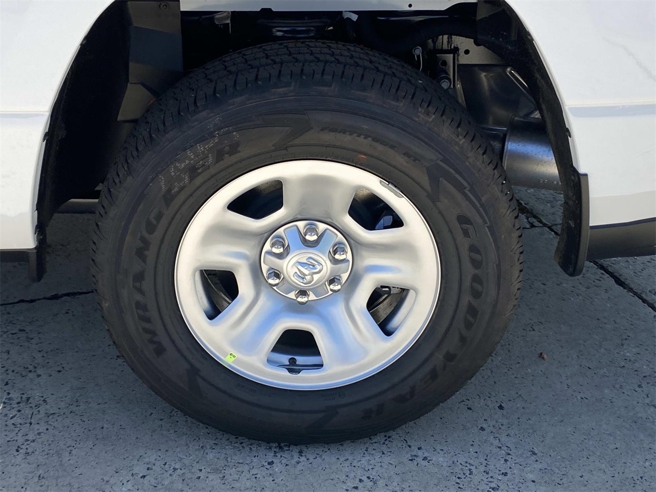 2025 Ram 1500 Tradesman photo 33