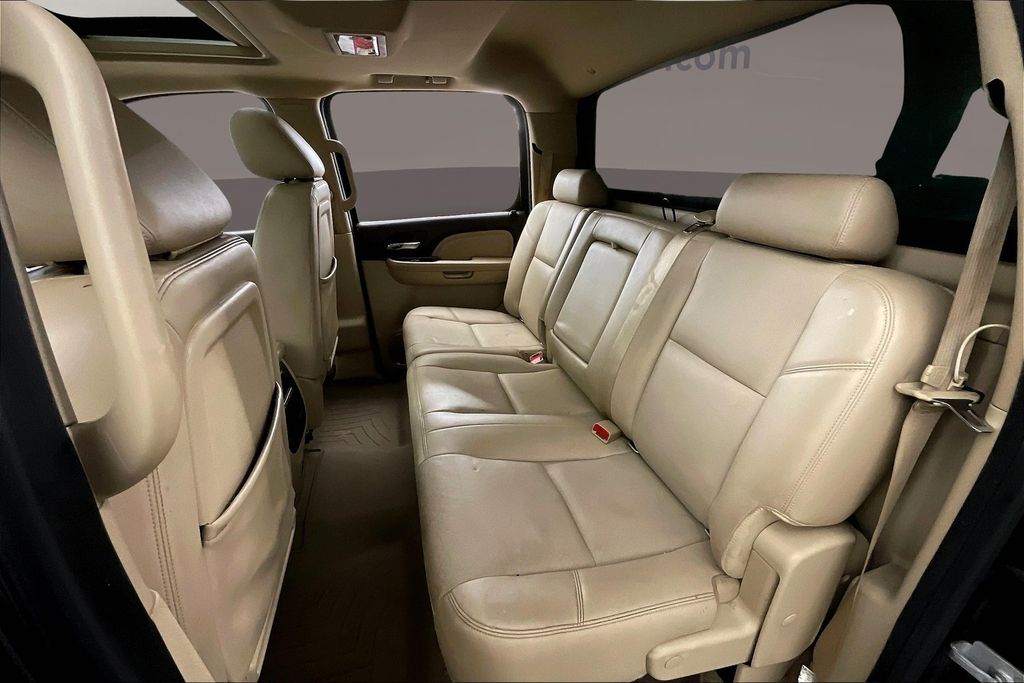 2012 Gmc Sierra Denali photo 26