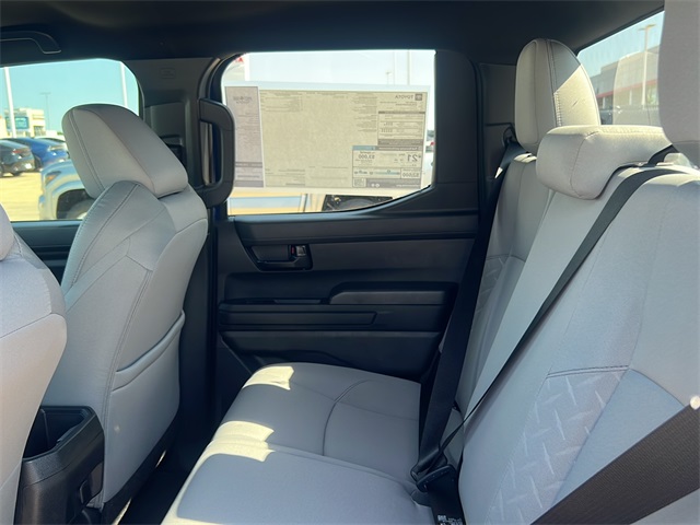 2025 Toyota Tacoma SR5 4x4 Double Cab photo 13