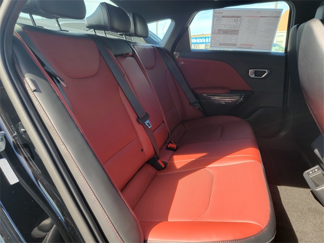 2025 Kia K4 GT-Line photo 14