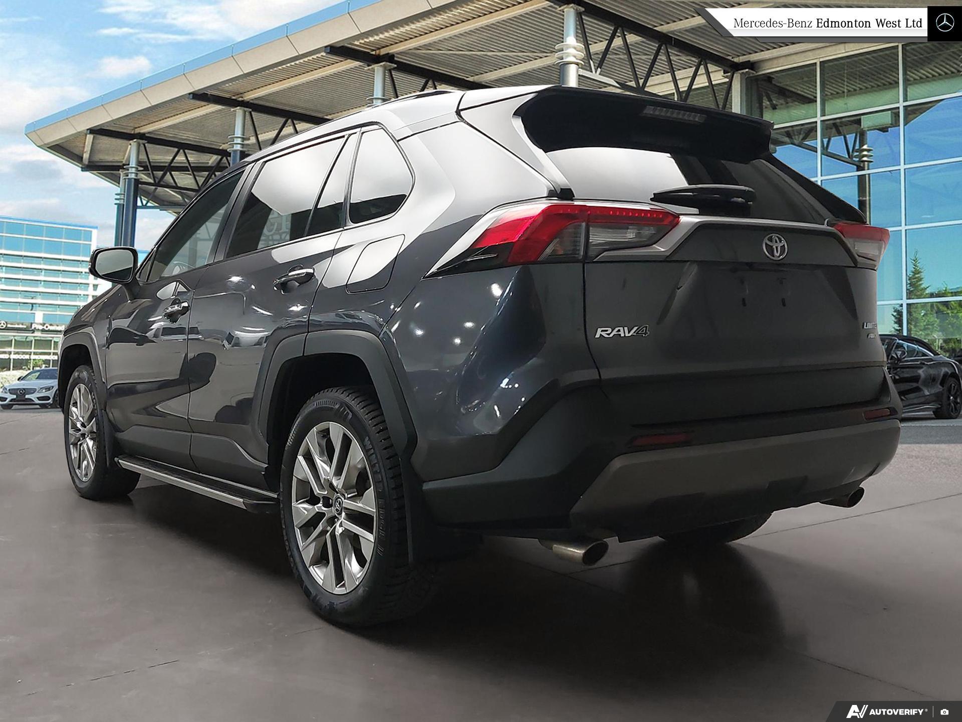 2019 Toyota RAV4 Limited photo 2
