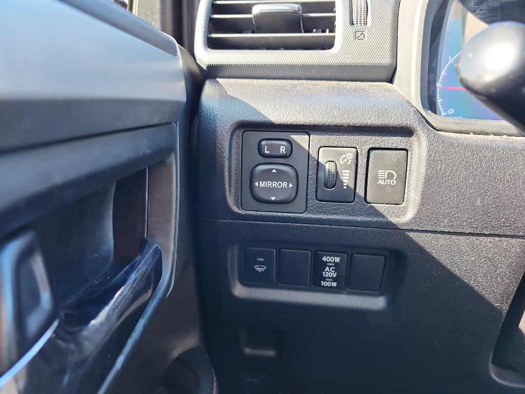 2020 Toyota 4Runner SR5 Premium photo 20