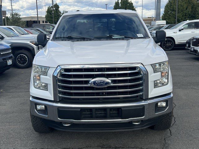 2015 Ford F-150 XLT photo 2