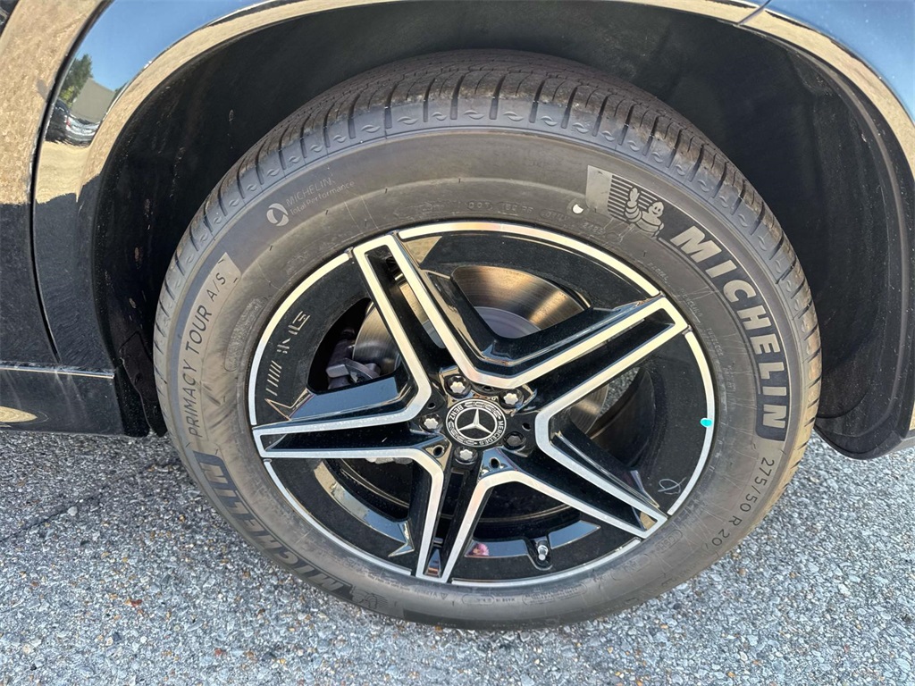 2026 Mercedes Benz GLE 350 4MATIC photo 2