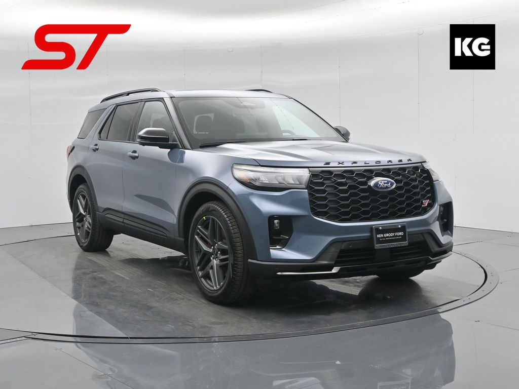 2026 Ford Explorer ST's photo