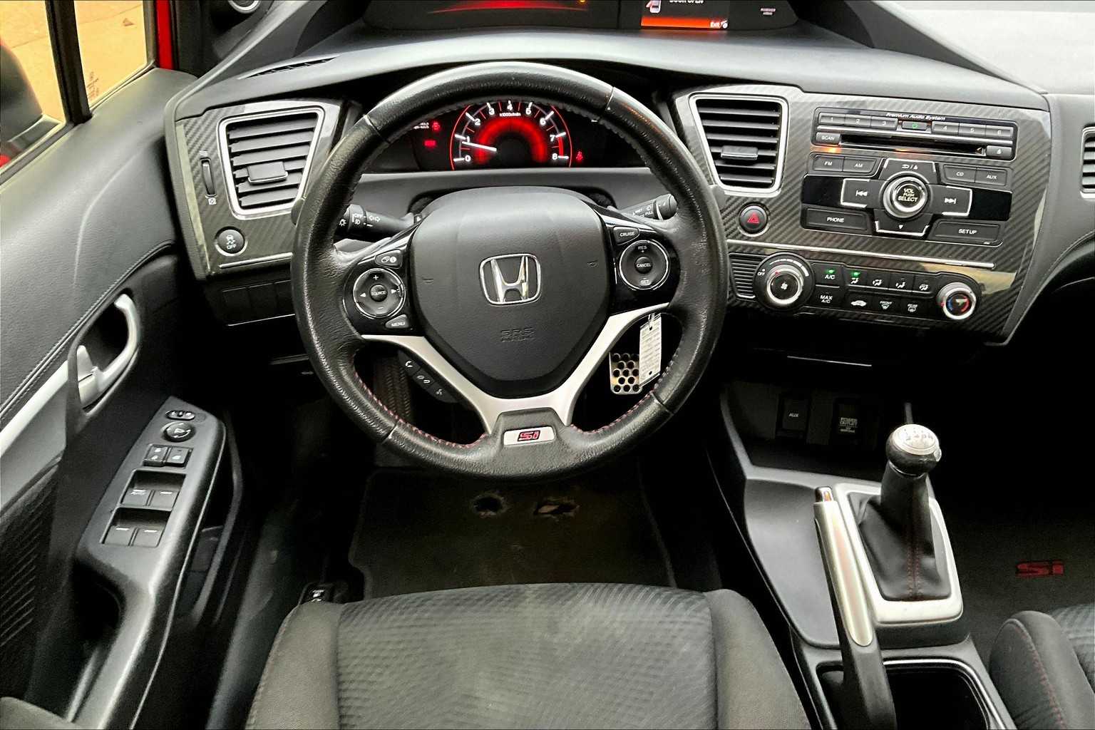 2013 Honda Civic Si photo 5