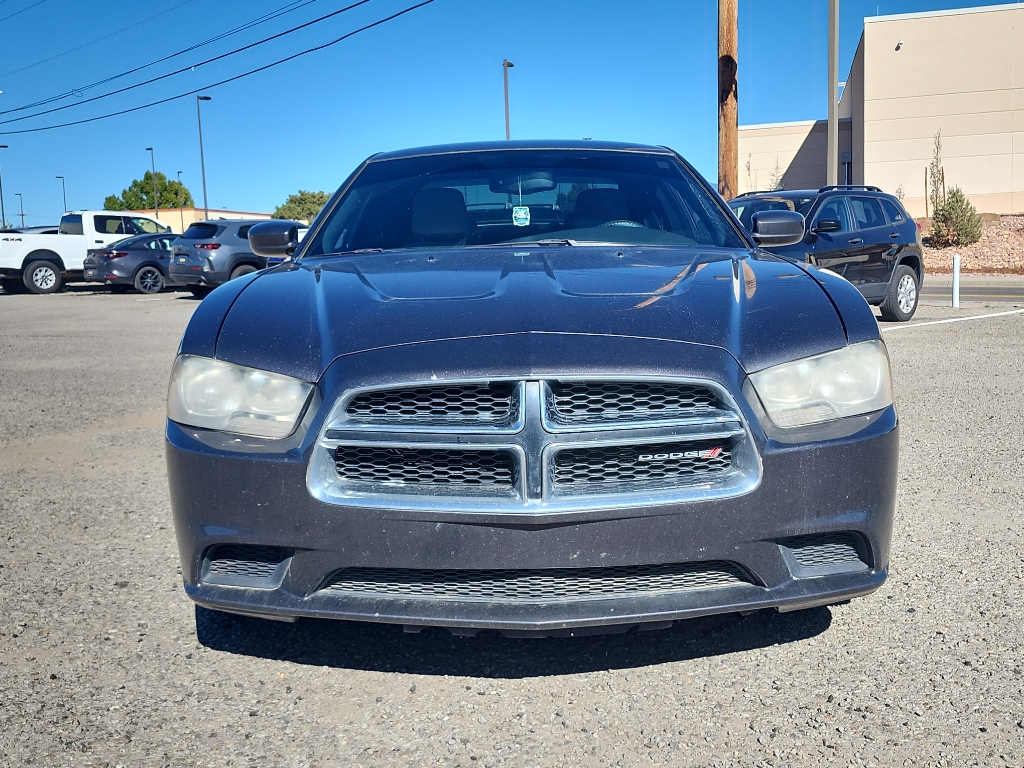 2013 Dodge Charger SE photo 2