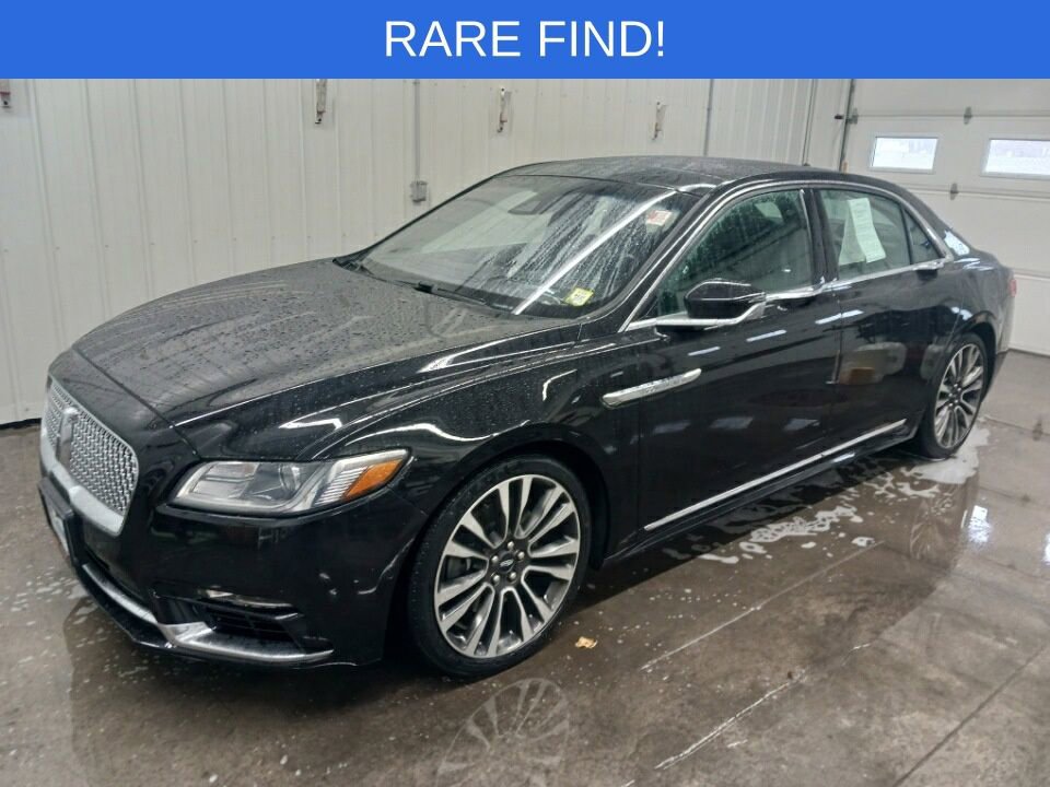 2019 Lincoln Continental Reserve's photo