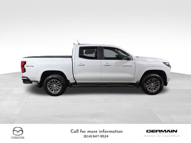 2024 Chevrolet Colorado LT photo 4