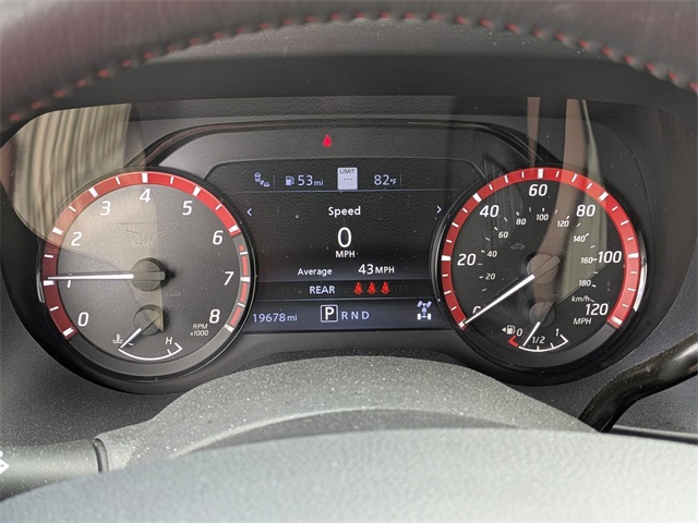 2024 Nissan Titan PRO-4X photo 16