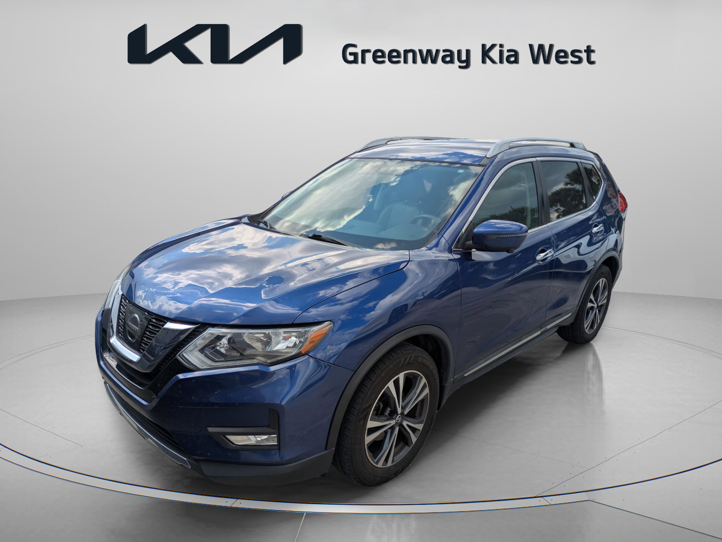 2017 Nissan Rogue SL photo 4