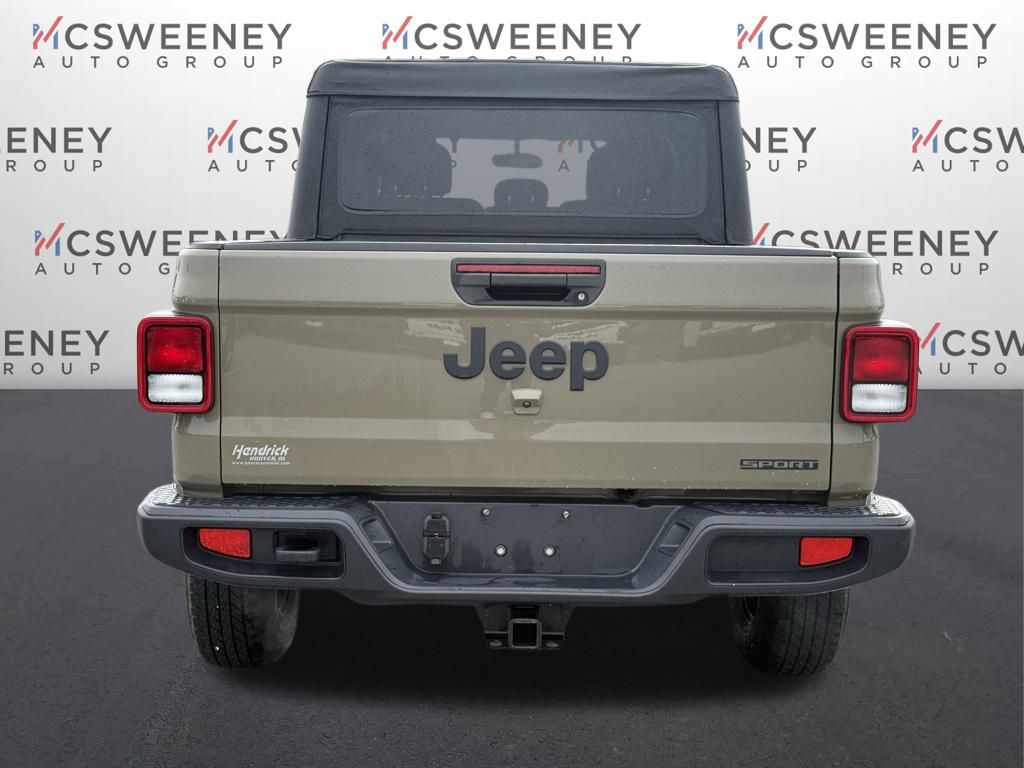 2020 Jeep Gladiator Sport photo 4