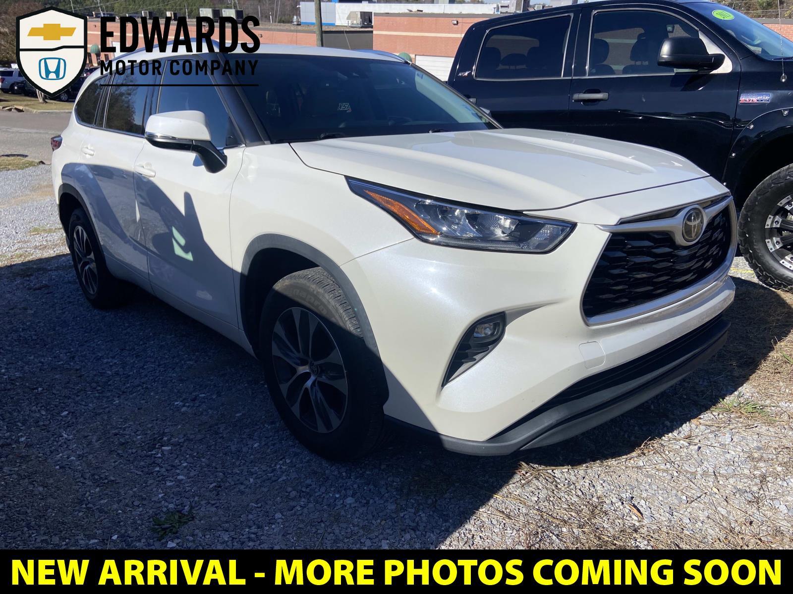 2020 Toyota Highlander XLE's photo