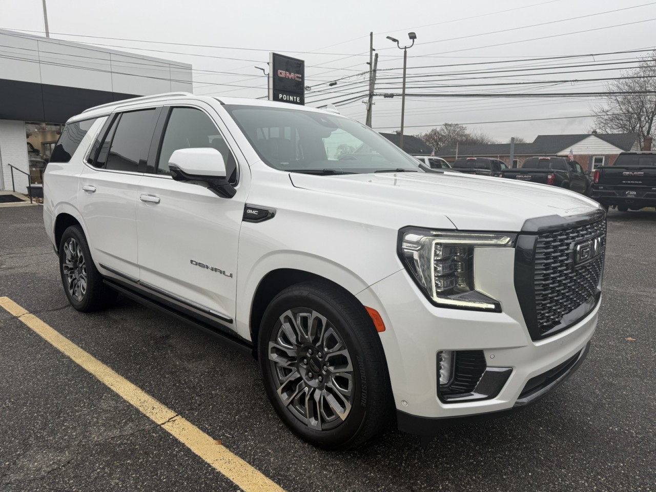 2023 GMC Yukon Denali Ultimate's photo