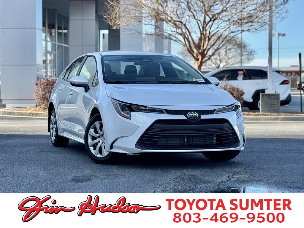 2026 Toyota Corolla LE's photo