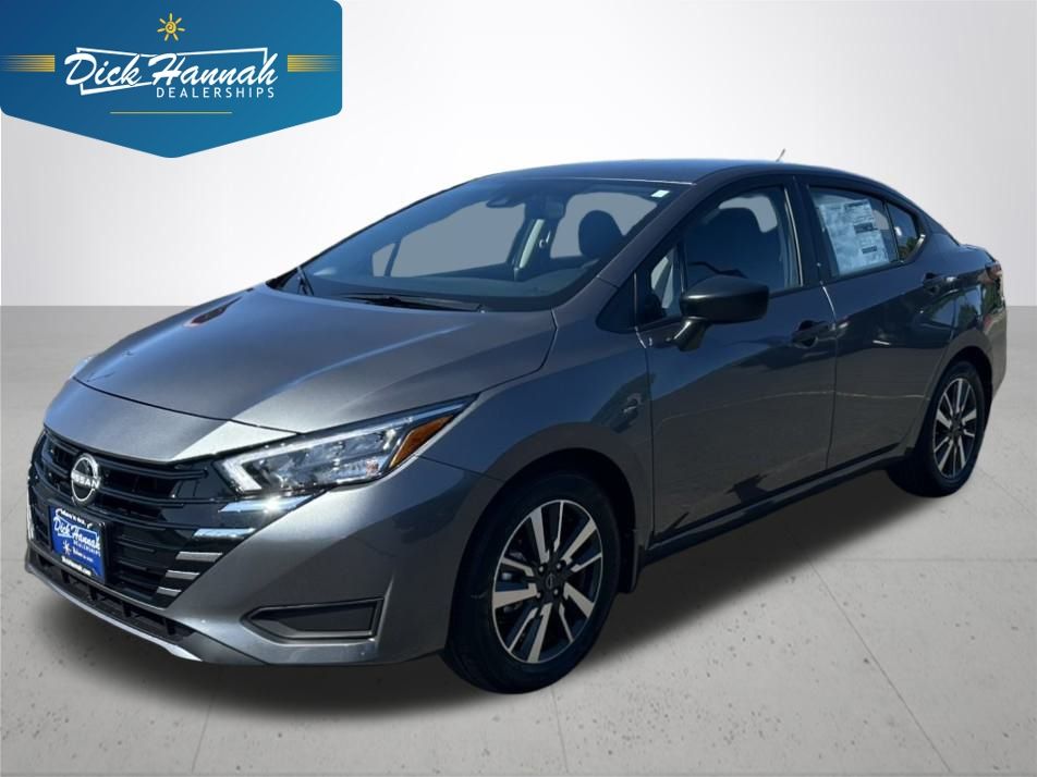 2025 Nissan Versa Sedan S's photo
