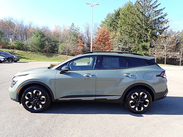 2023 Kia Sportage X-Line photo 2