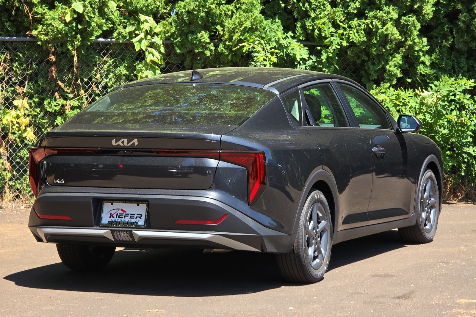 2025 Kia K4 LXS photo 3