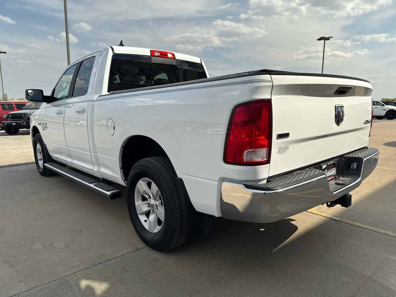 2019 Ram 1500 Classic SLT photo 7