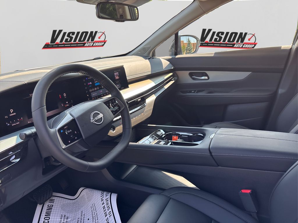 2025 Nissan Murano SL photo 6