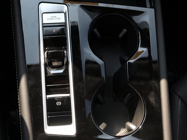 2026 Volkswagen Atlas SE Technology photo 16