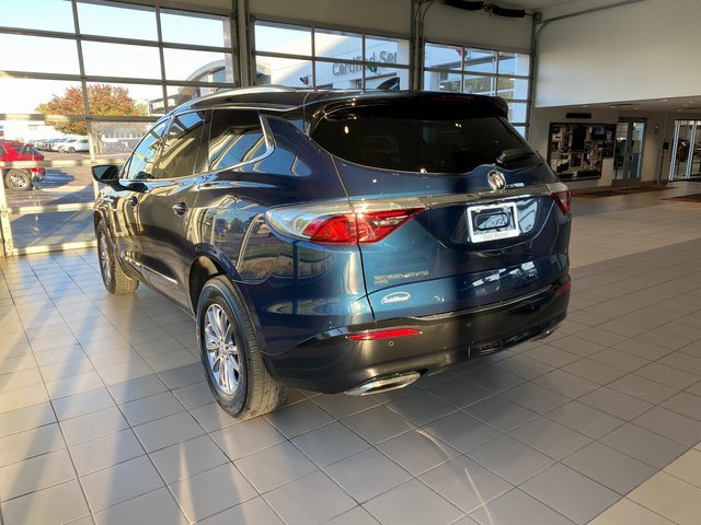 2024 Buick Enclave Essence photo 4