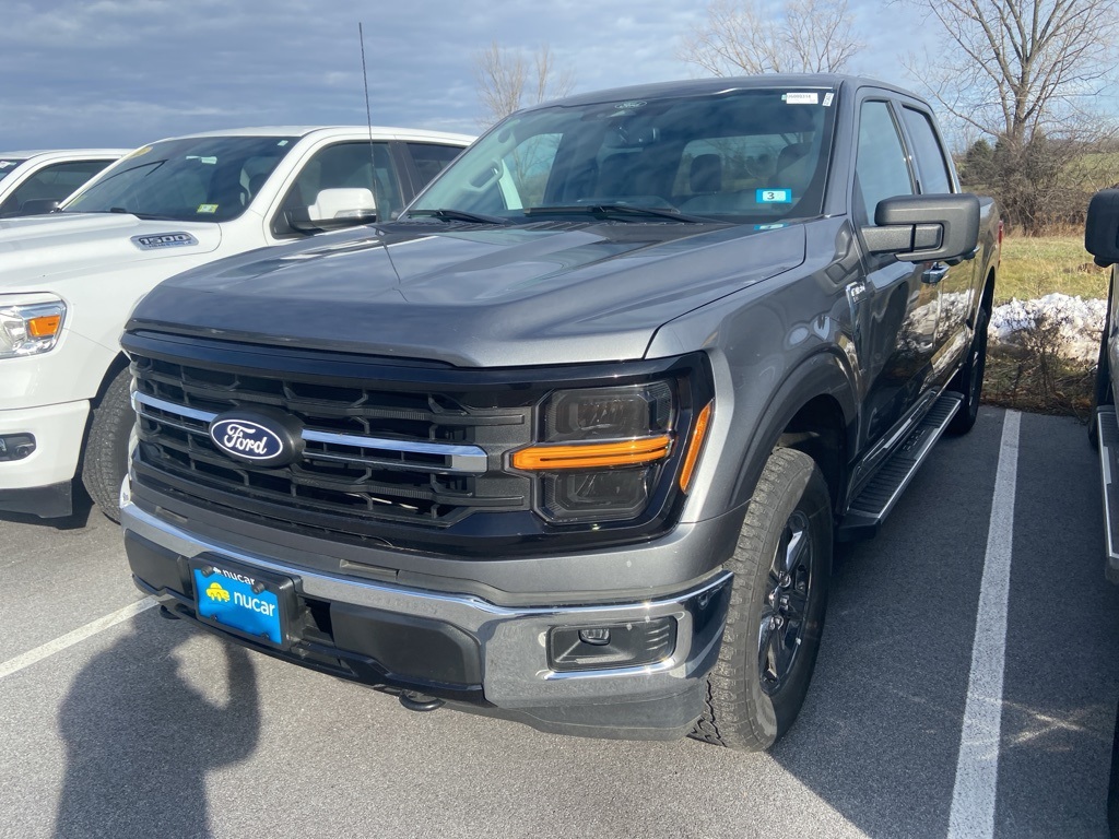 2024 Ford F-150 XLT photo 3