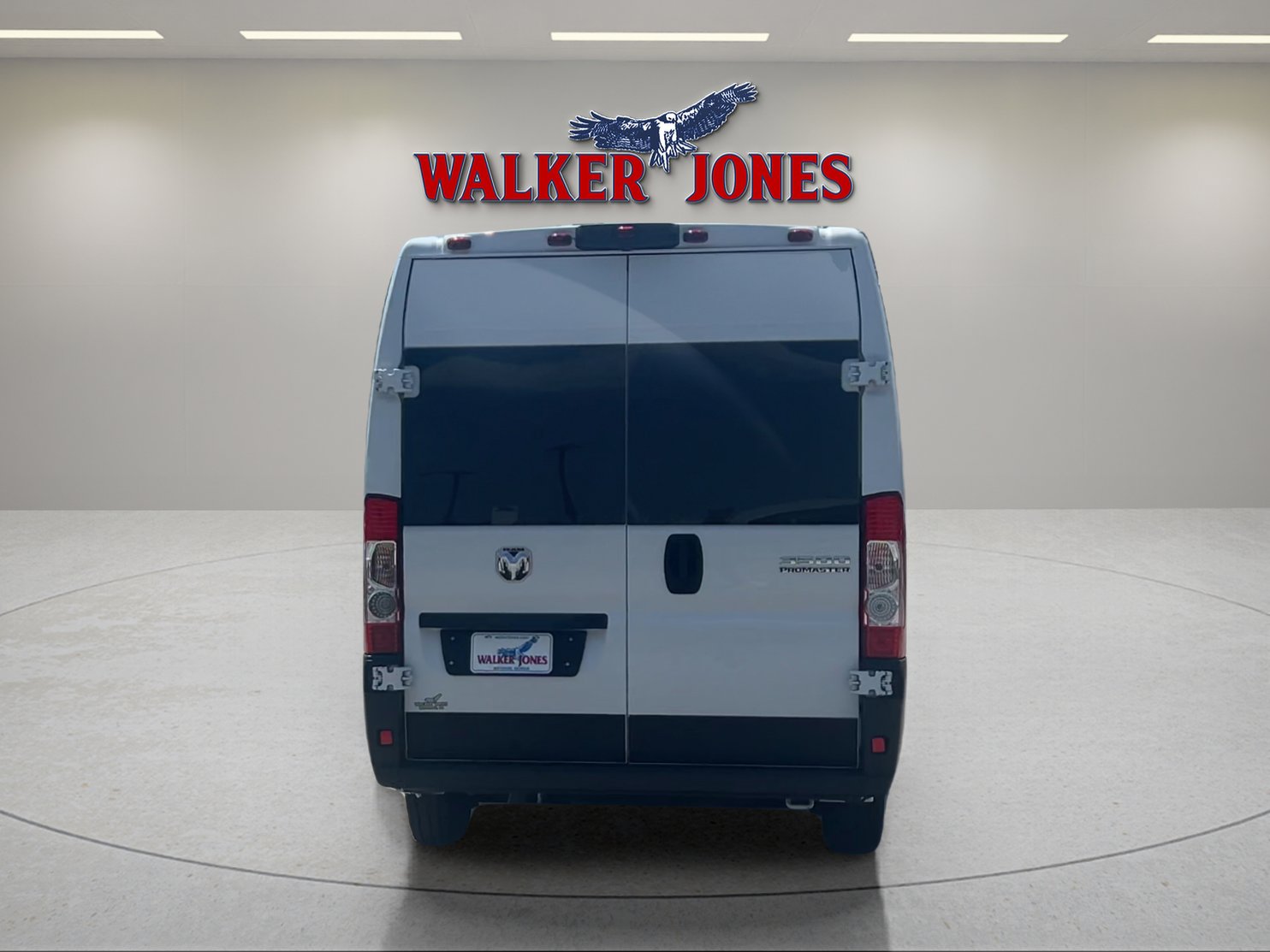 2023 Ram ProMaster 3500 Window Van photo 4