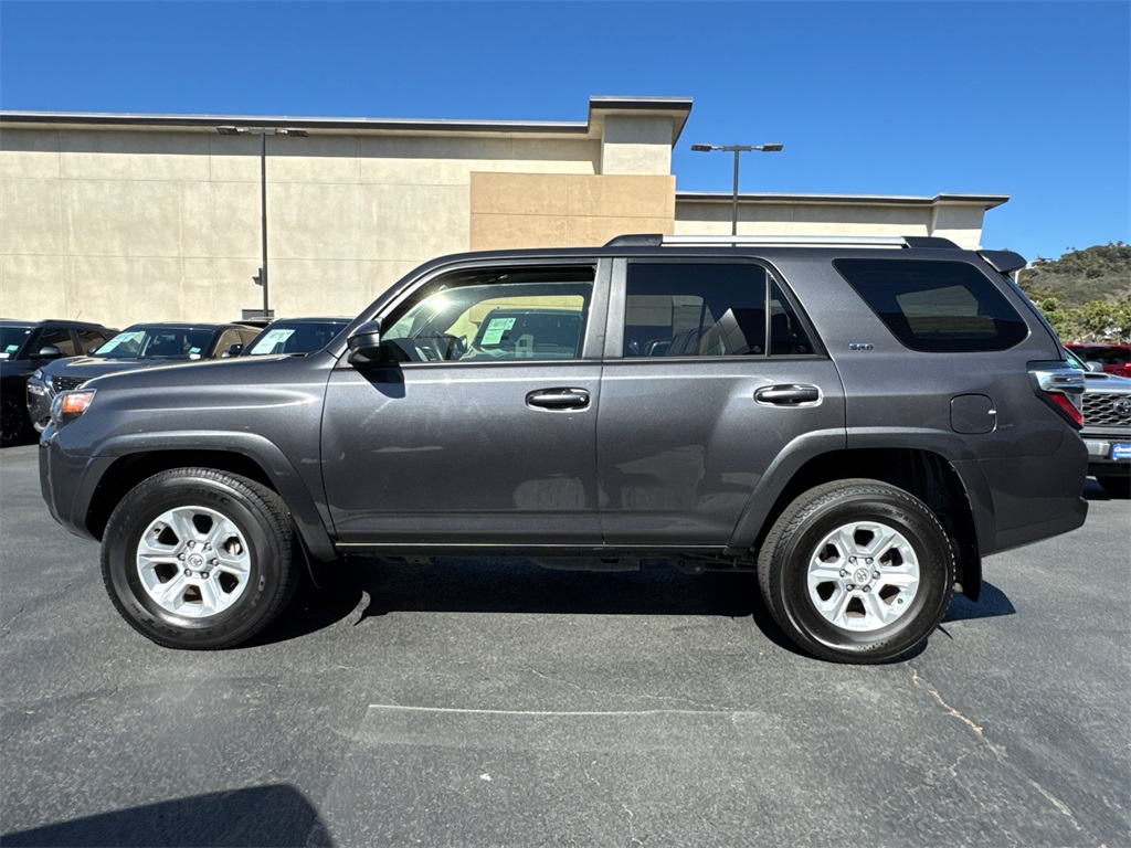 2023 Toyota 4Runner SR5 photo 7